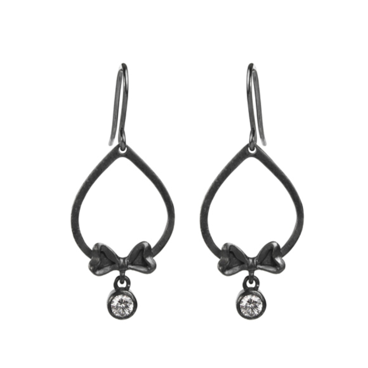 Ohrstecker von AMALA-Noir mit Zirkonia Ohrstecker von AMALA-Noir mit Zirkonia